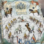 エルメス　カレ　シルクスカーフ